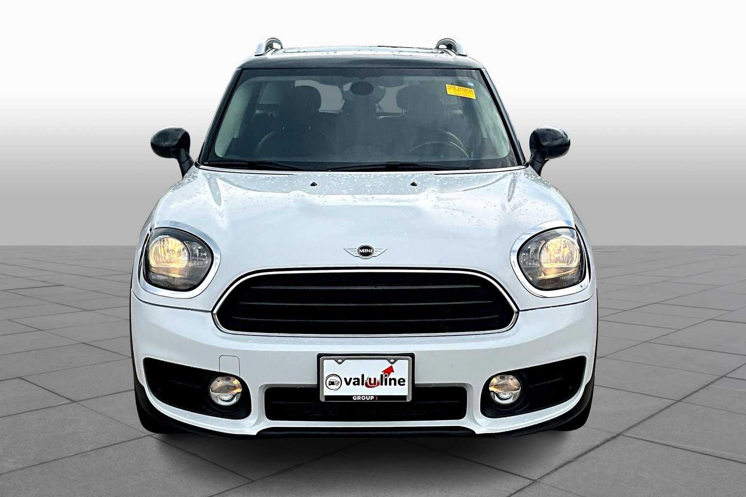 2017 Mini Countryman photo 3