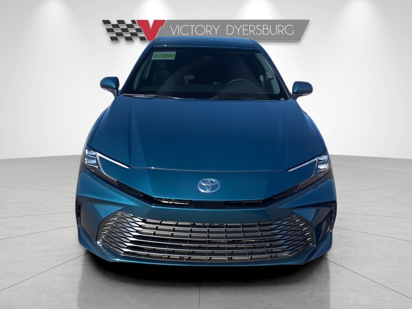 2025 Toyota Camry XLE photo 2