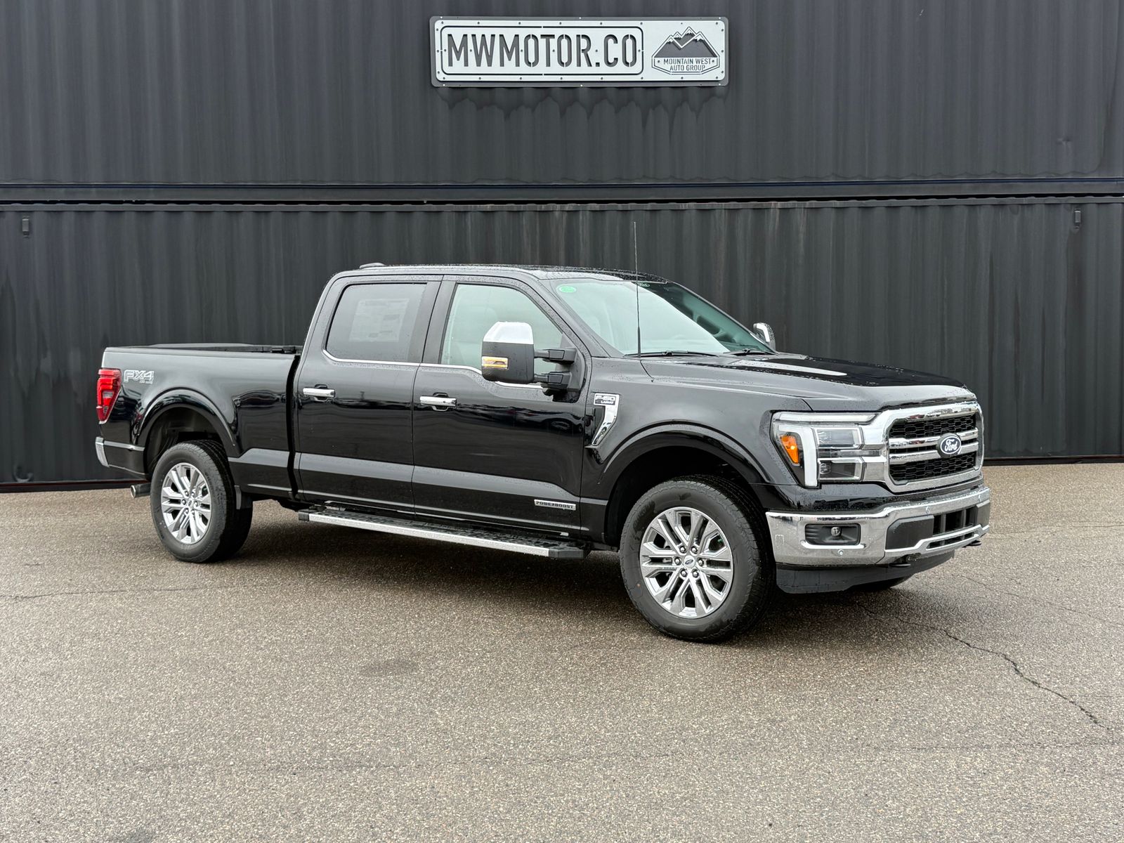 2025 Ford F-150 Lariat's photo