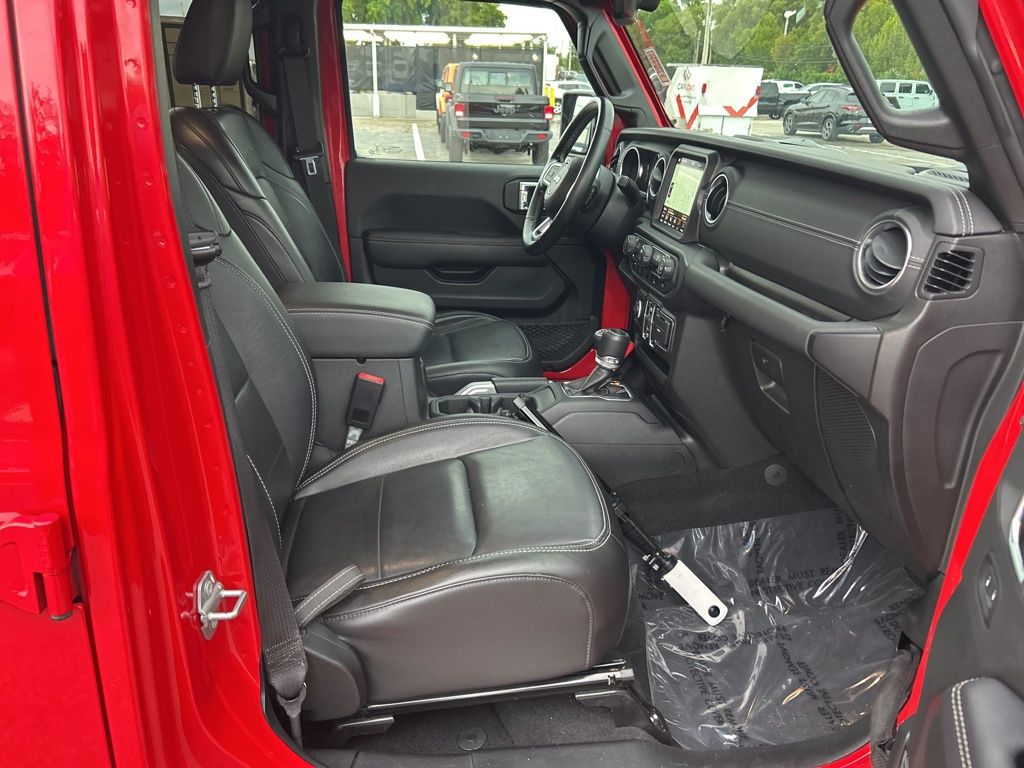 2021 Jeep Wrangler Unlimited Sahara High Altitude 4xe photo 24
