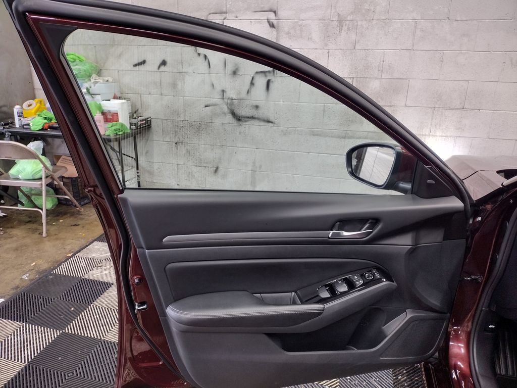 2023 Nissan Altima 2.5 SV photo 15