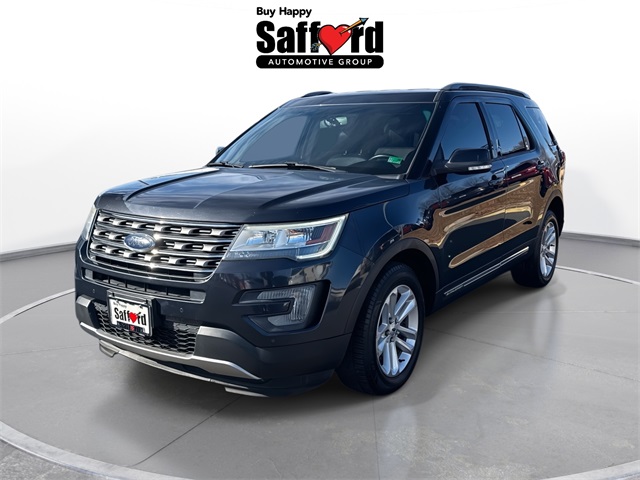 2017 Ford Explorer XLT's photo