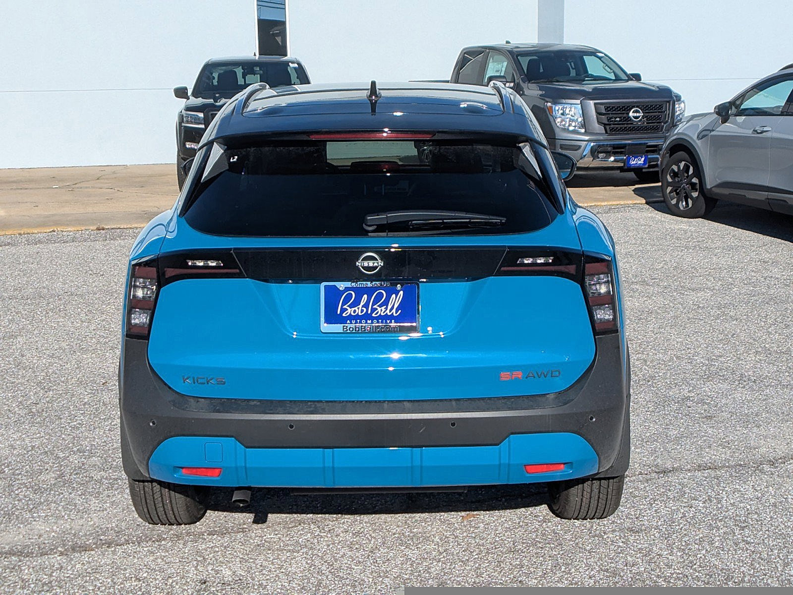 2025 Nissan Kicks SR photo 22