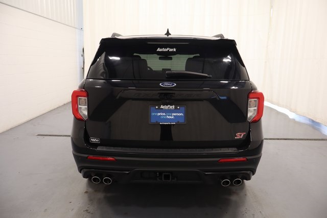 2023 Ford Explorer ST photo 5