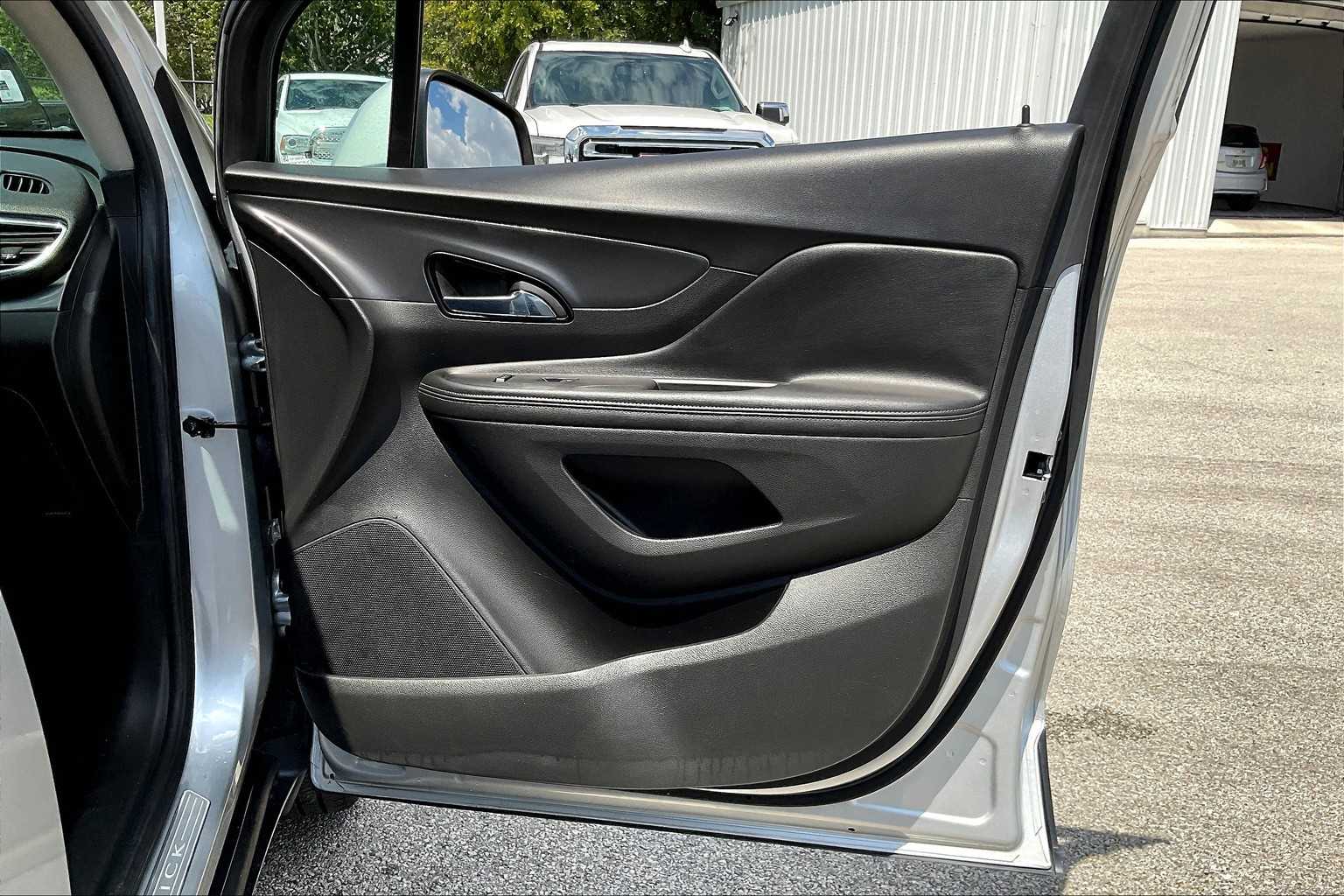 2018 Buick Encore Preferred photo 20