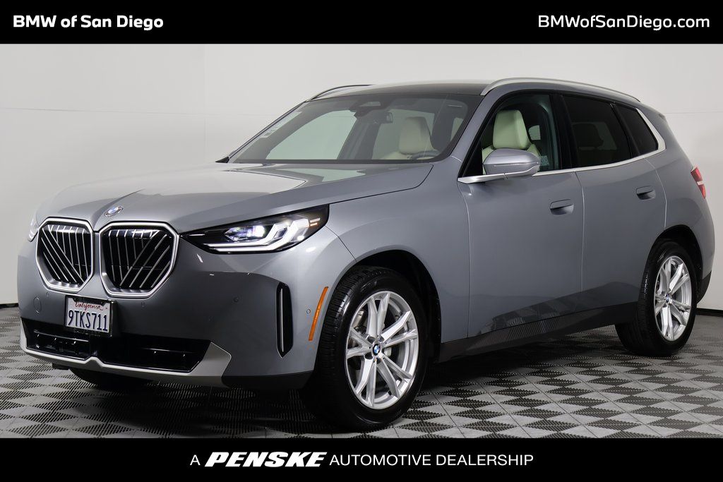 2025 BMW X3 30's photo