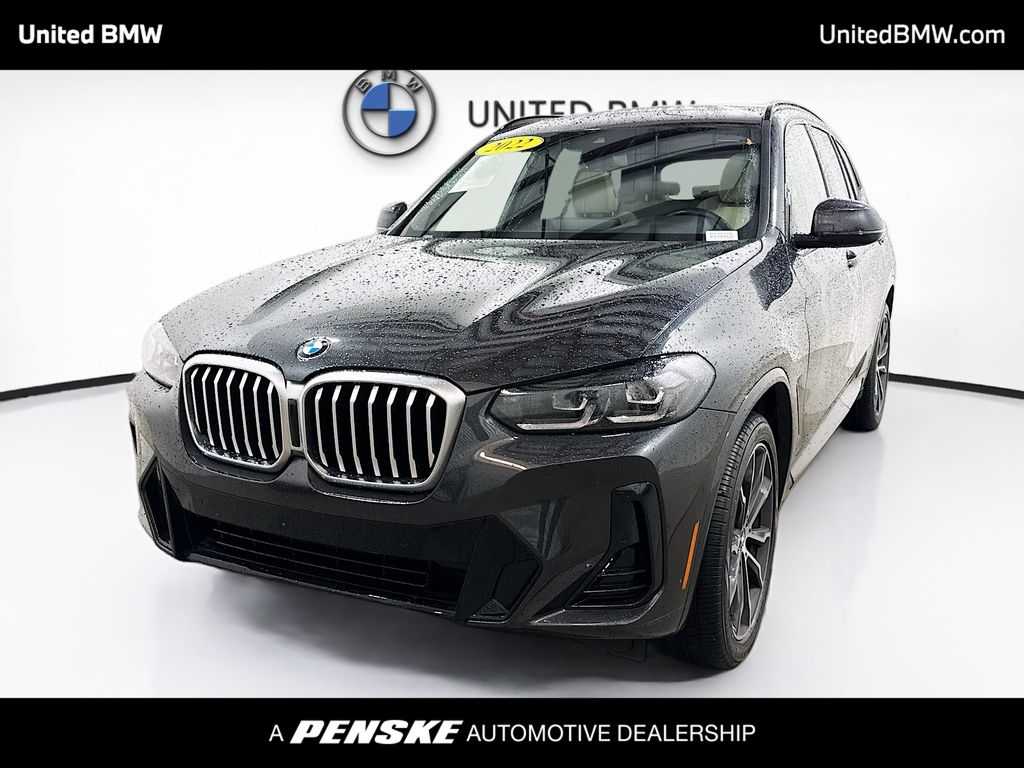 2022 BMW X3 30i's photo