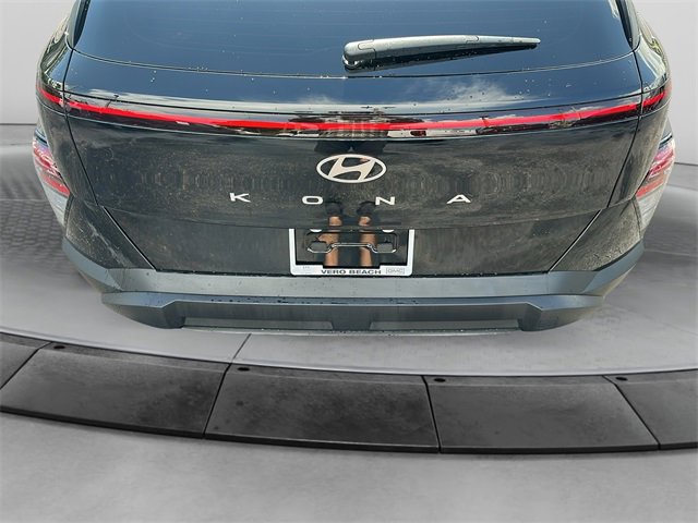 2024 Hyundai Kona SEL photo 9