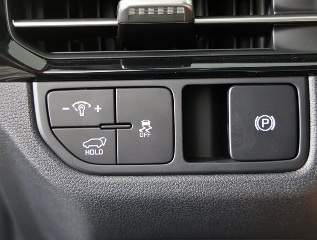 2026 Kia Sportage EX photo 21