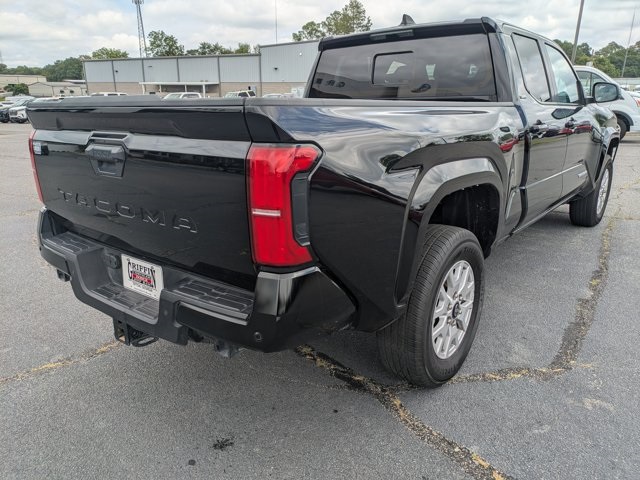 2024 Toyota Tacoma SR5 photo 4