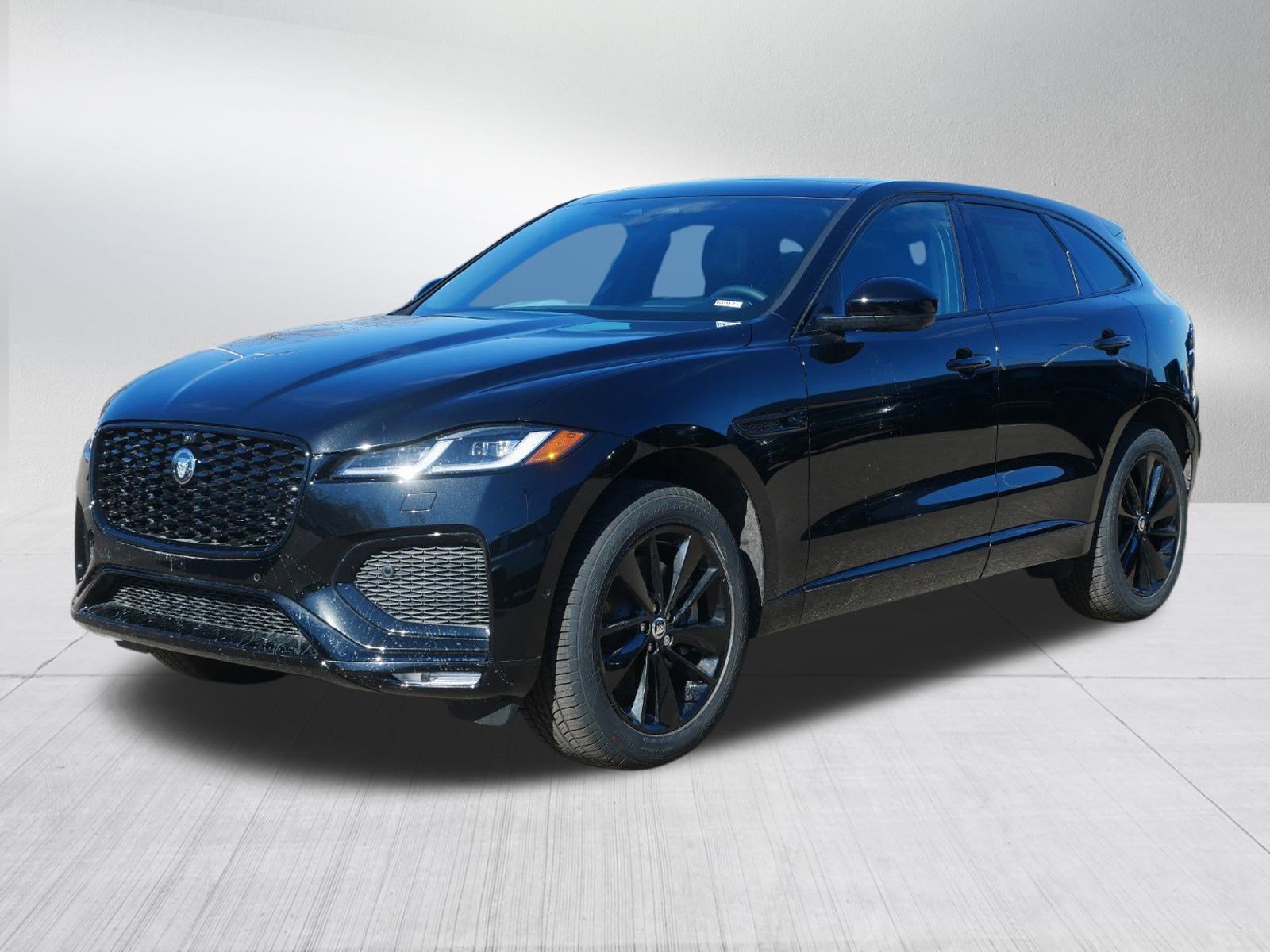 2026 Jaguar F-Pace R-Dynamic S's photo