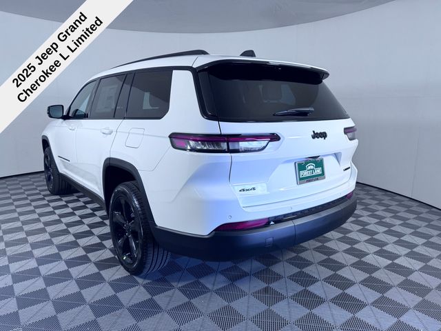 2025 Jeep Grand Cherokee Limited photo 4