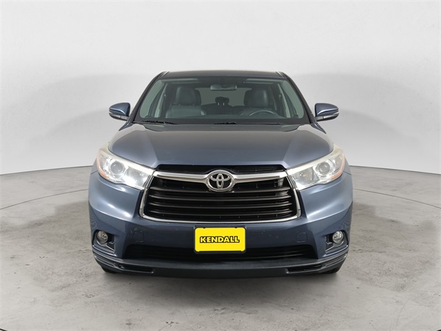 2016 Toyota Highlander LE Plus photo 8