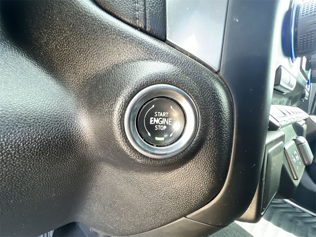 2021 Chevrolet Silverado 1500 LT photo 24