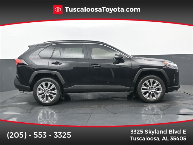 2025 Toyota RAV4 XLE Premium's photo