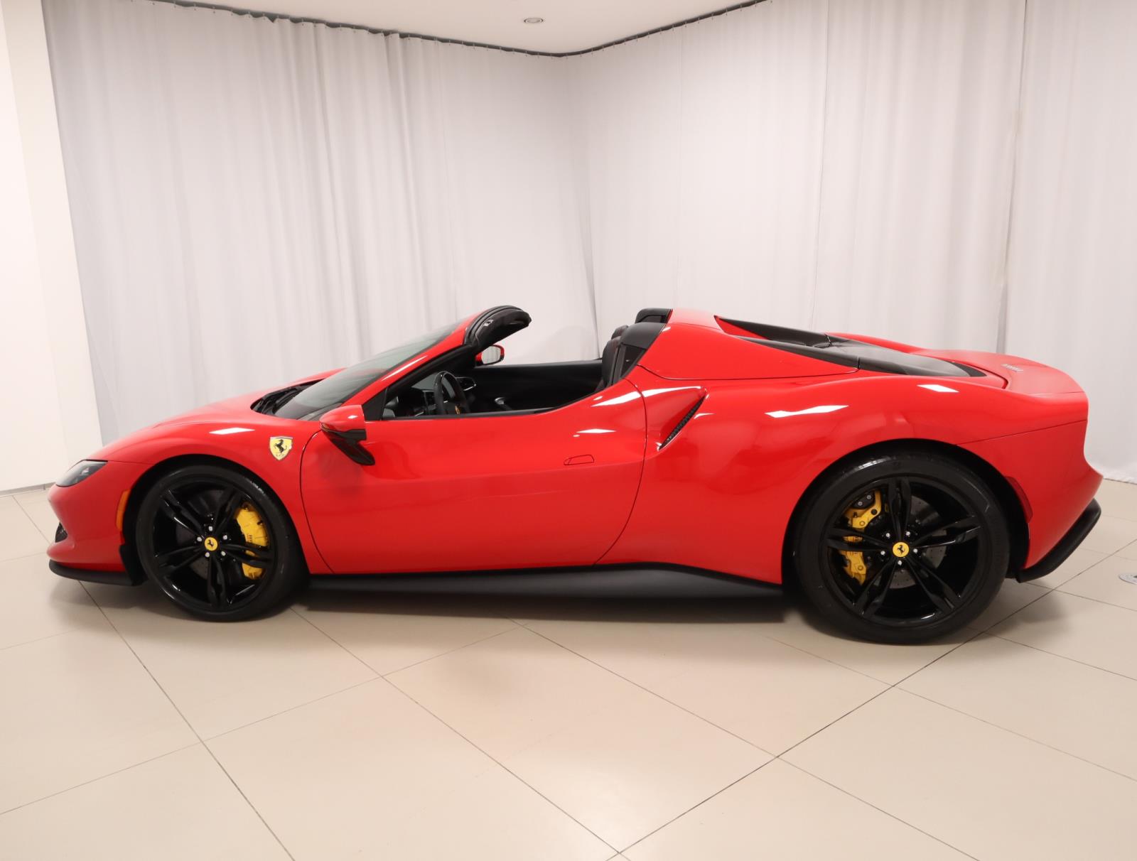 2024 Ferrari 296 GTS photo 16