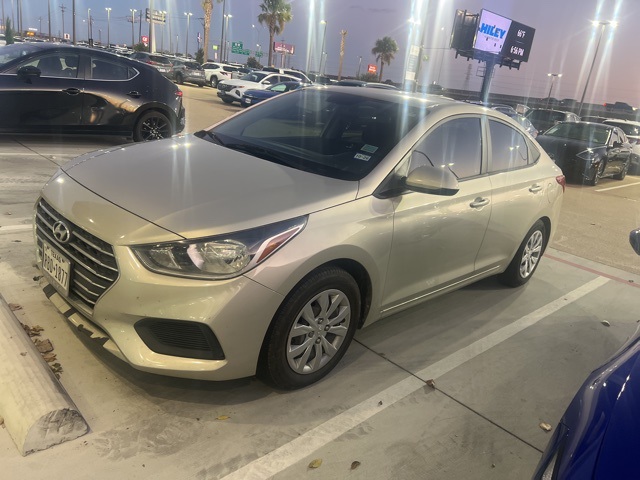 2020 Hyundai Accent SE