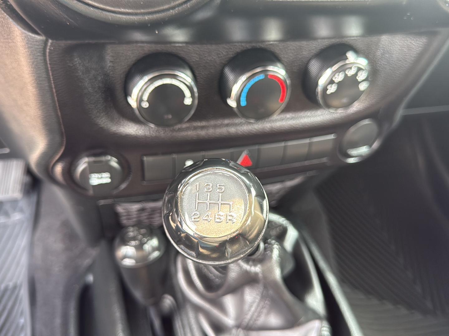 2018 Jeep Wrangler Sport photo 25
