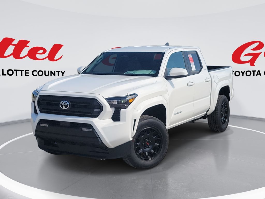 2025 Toyota Tacoma SR5's photo