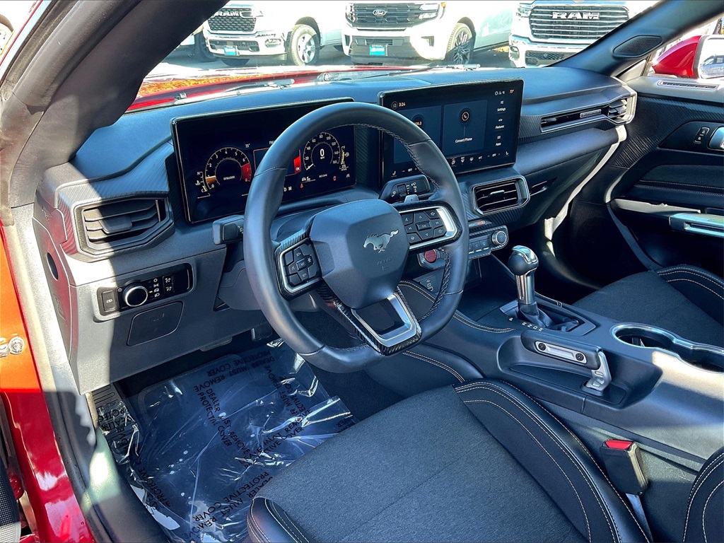 2024 Ford Mustang EcoBoost photo 8