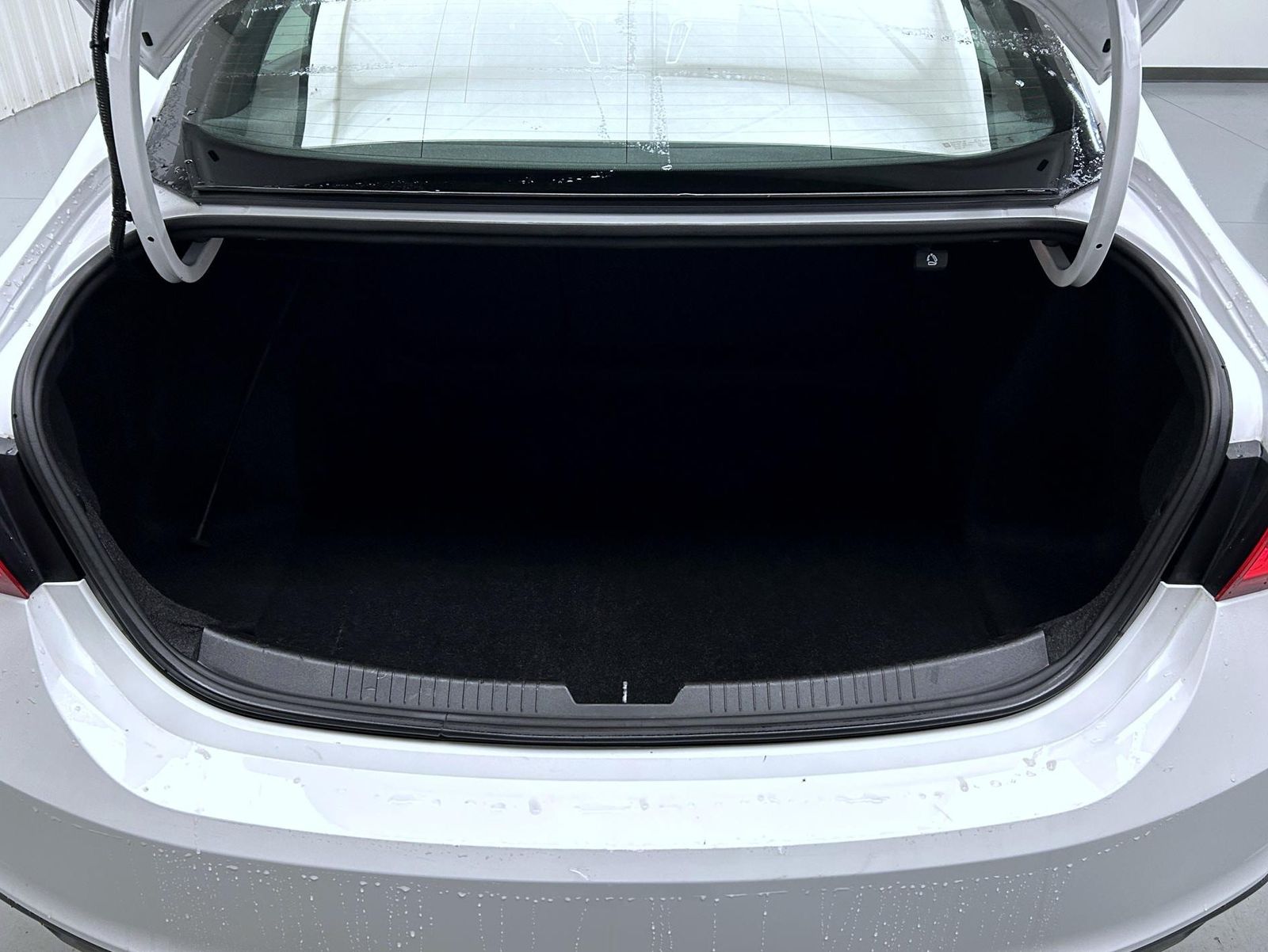 2023 Chevrolet Malibu 1LT photo 19