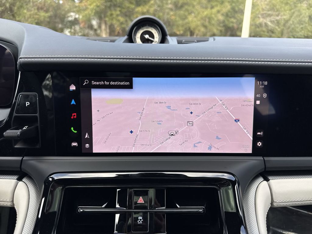 2025 Porsche Panamera 4 photo 22