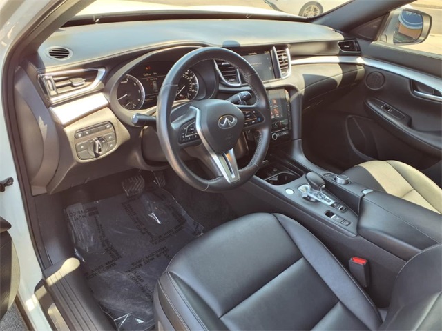 2021 Infiniti QX50 Luxe photo 4