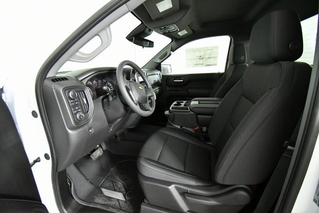 2025 Chevrolet Silverado 1500 photo 4