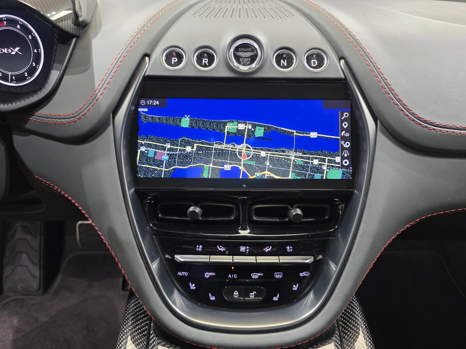 2023 Aston Martin DBX DBX707 photo 14