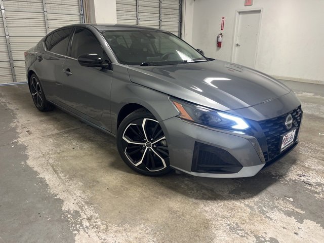 2024 Nissan Altima SR