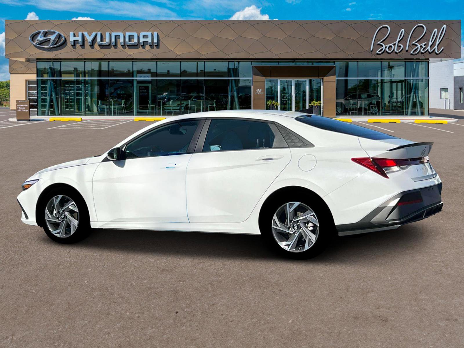 2025 Hyundai Elantra SEL Sport photo 4