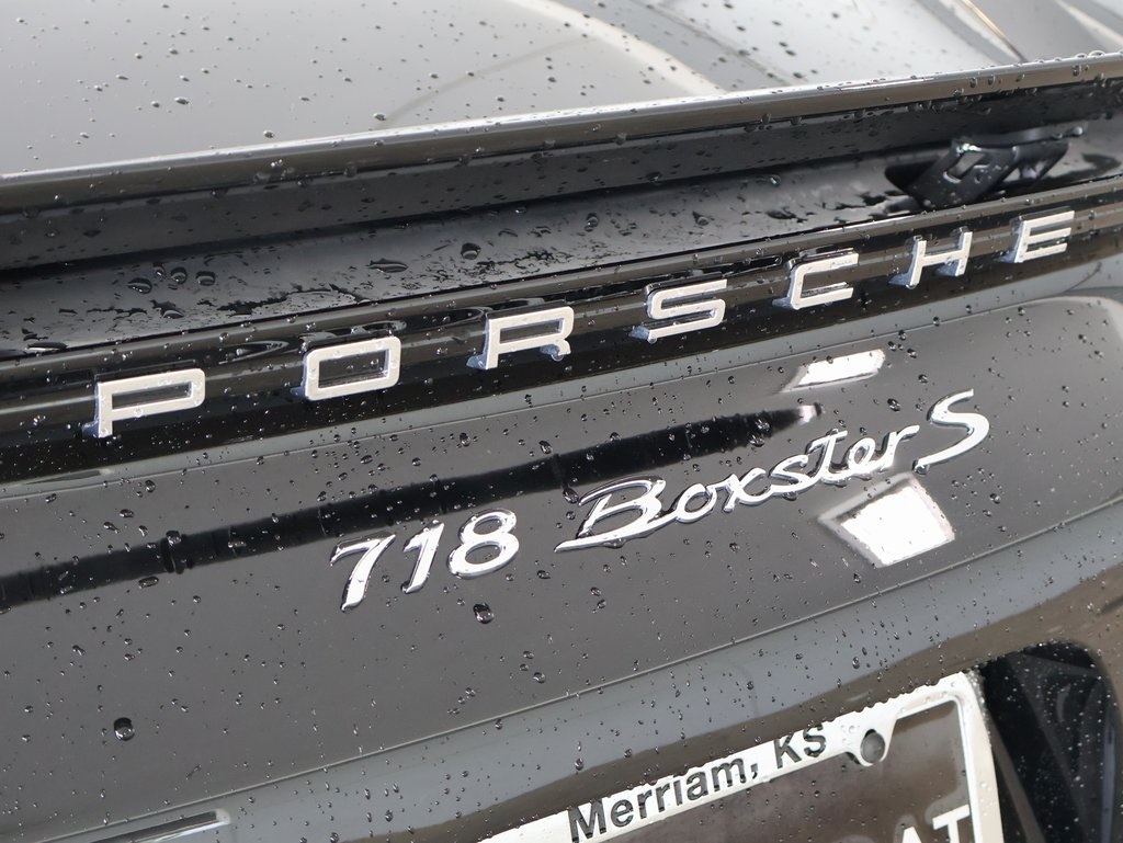 2024 Porsche Boxster S photo 6