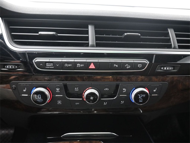 2019 Audi Q7 55 Premium photo 3