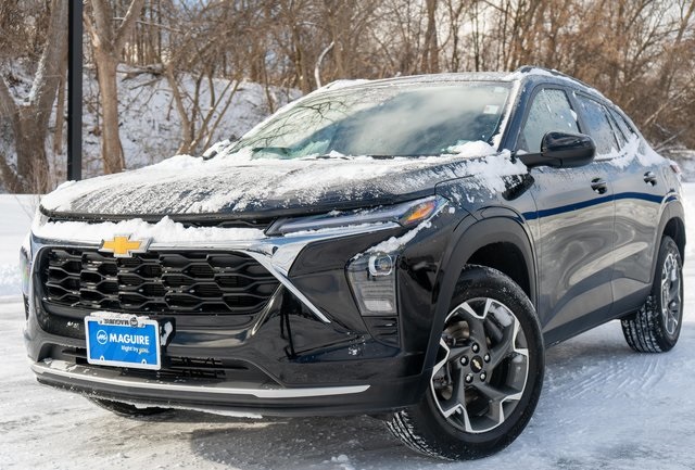 2024 Chevrolet Trax LT's photo