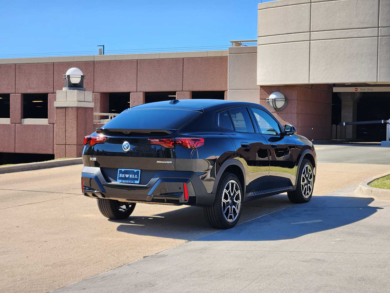 2025 Bmw X2 xDrive28i photo 4