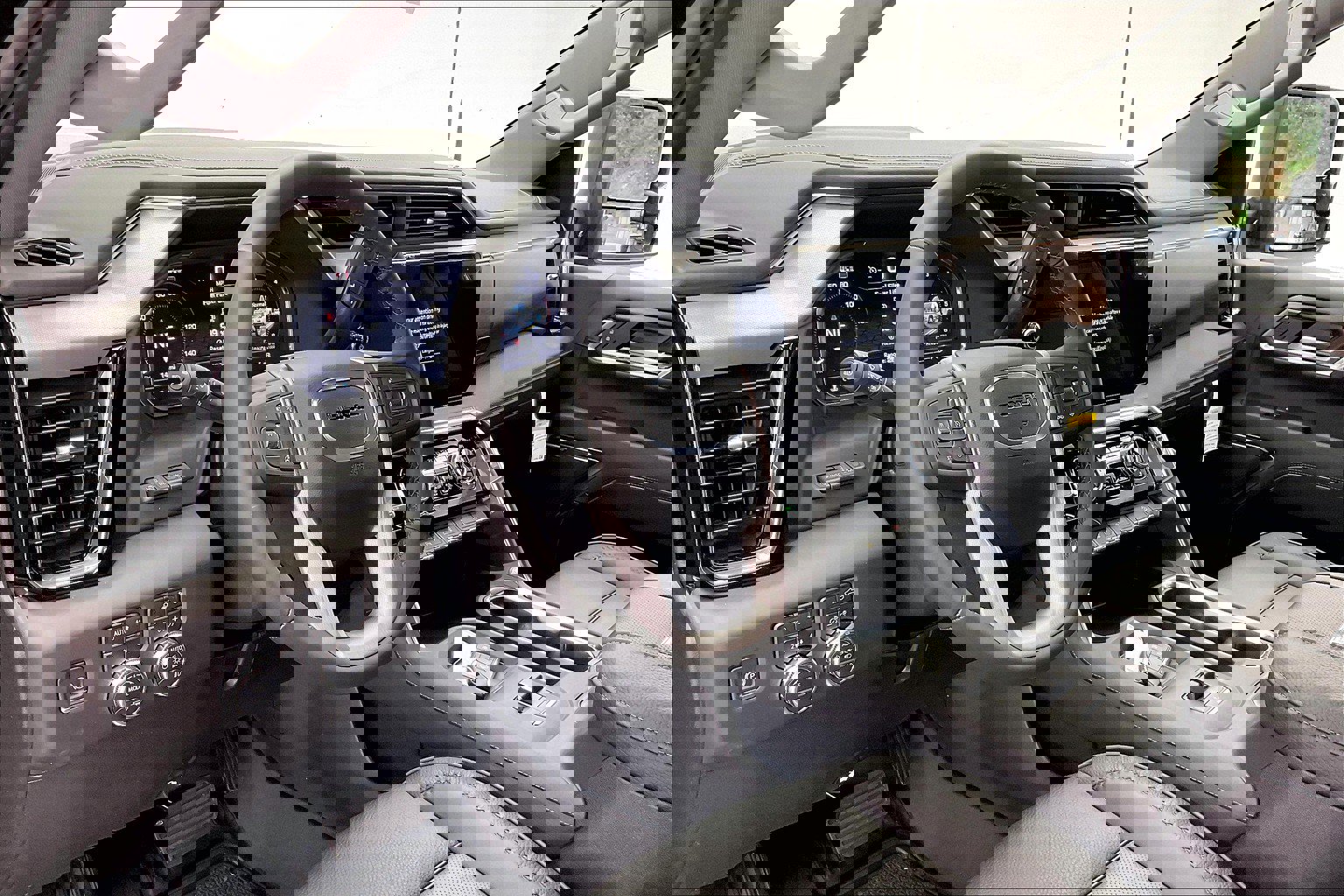2025 Gmc Sierra 2500 HD Denali photo 4