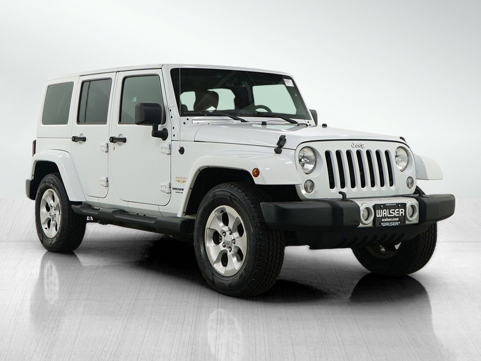 2014 Jeep Wrangler Unlimited Sahara photo 7