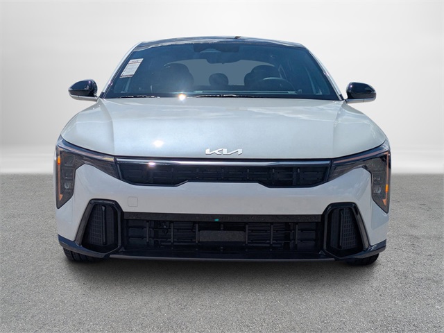 2025 Kia K4 GT-Line photo 8