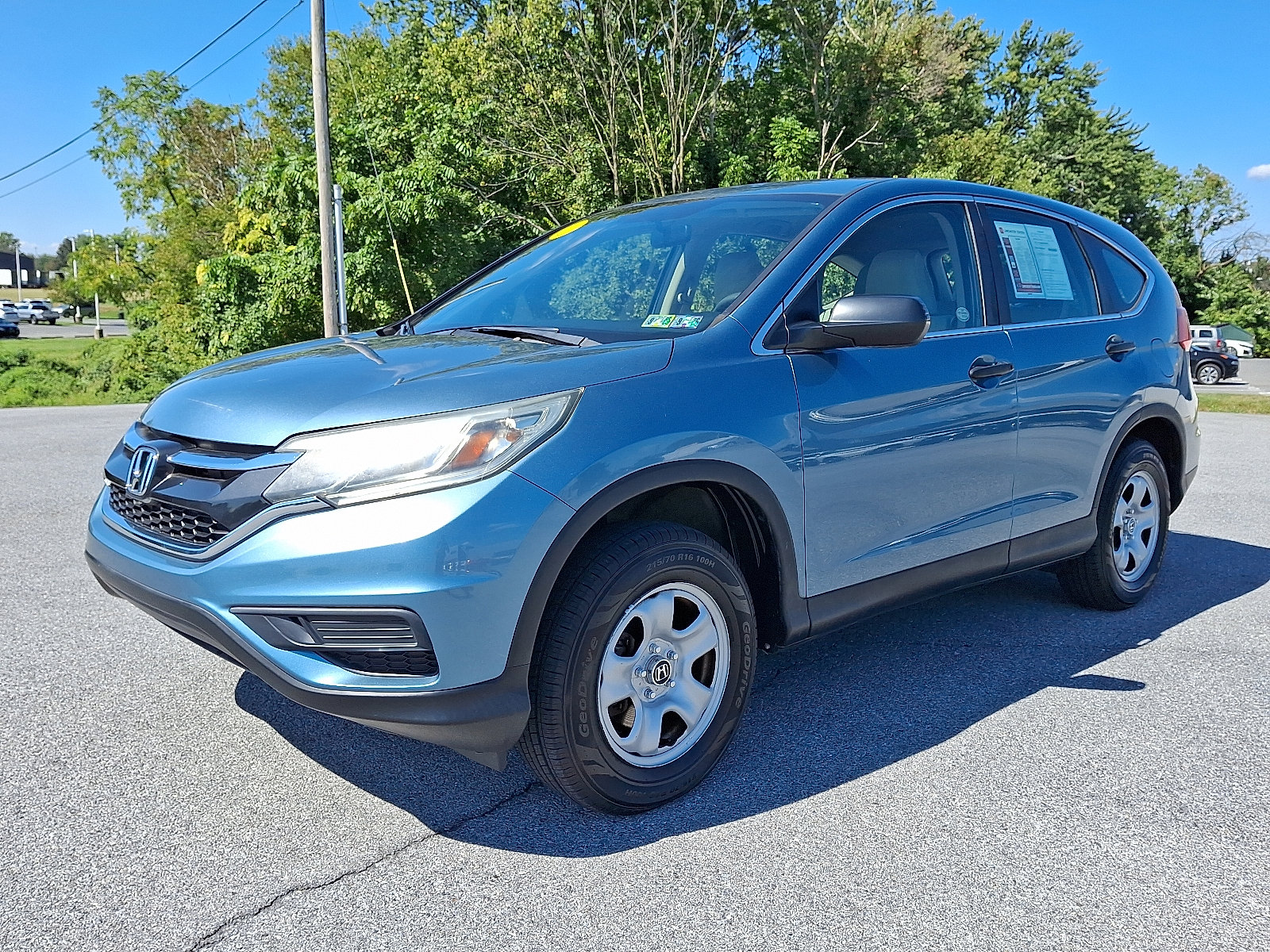 2015 Honda CR-V LX photo 3