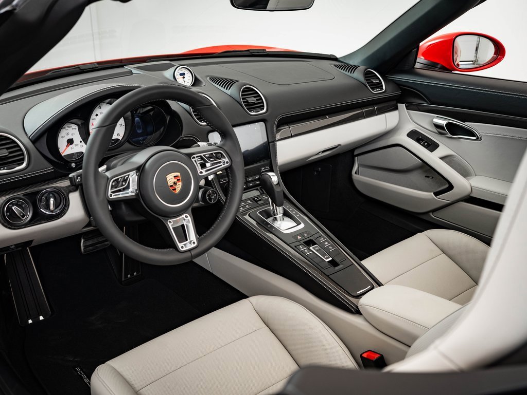 2025 Porsche Boxster Base photo 4