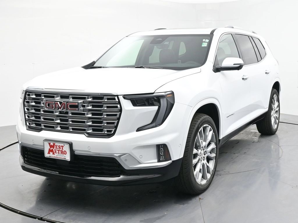 2026 GMC Acadia Denali's photo