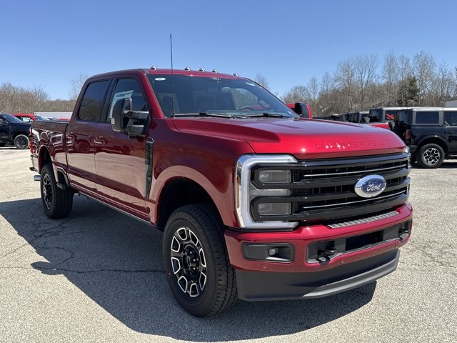 2025 Ford F-350 Super Duty Platinum's photo
