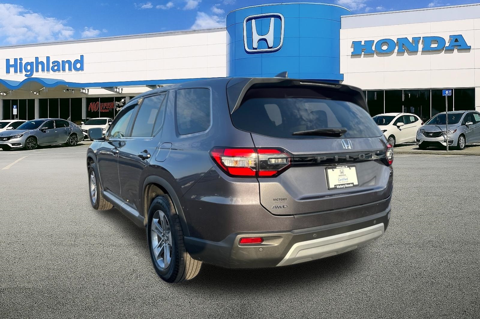 2025 Honda Pilot EX-L photo 3