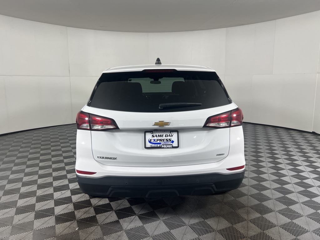 2022 Chevrolet Equinox LS photo 7