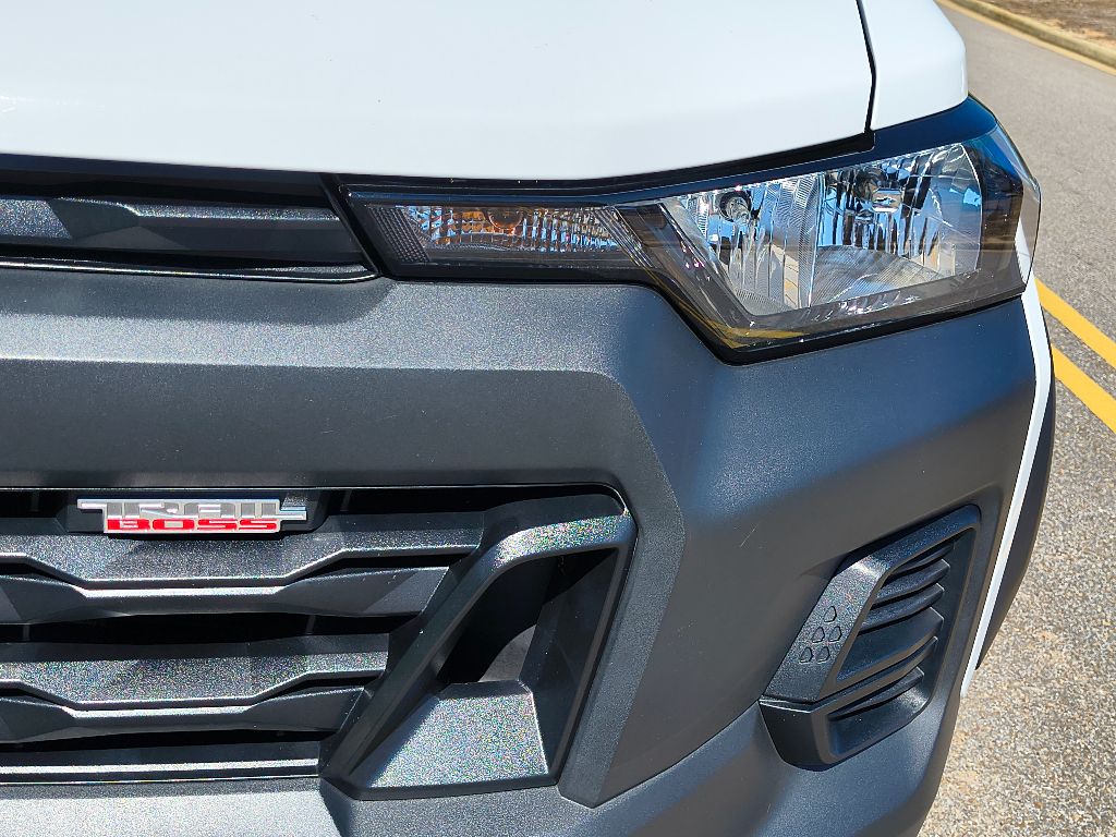2024 Chevrolet Colorado Trail Boss photo 12