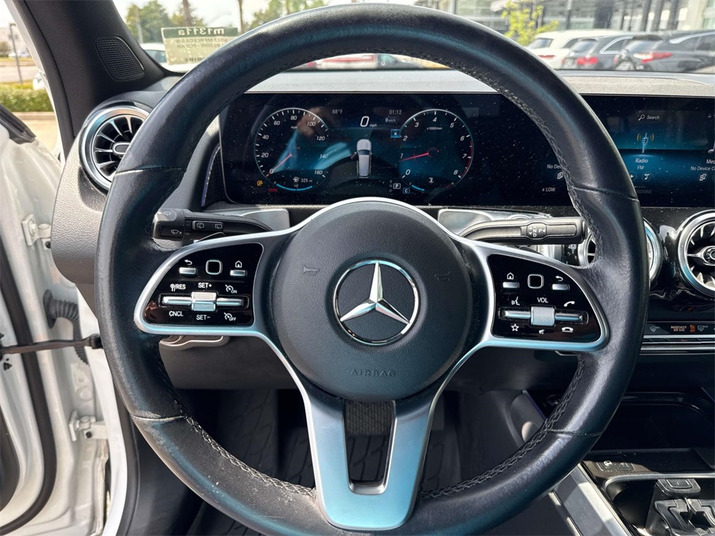 2022 Mercedes Benz GLB 250 photo 18