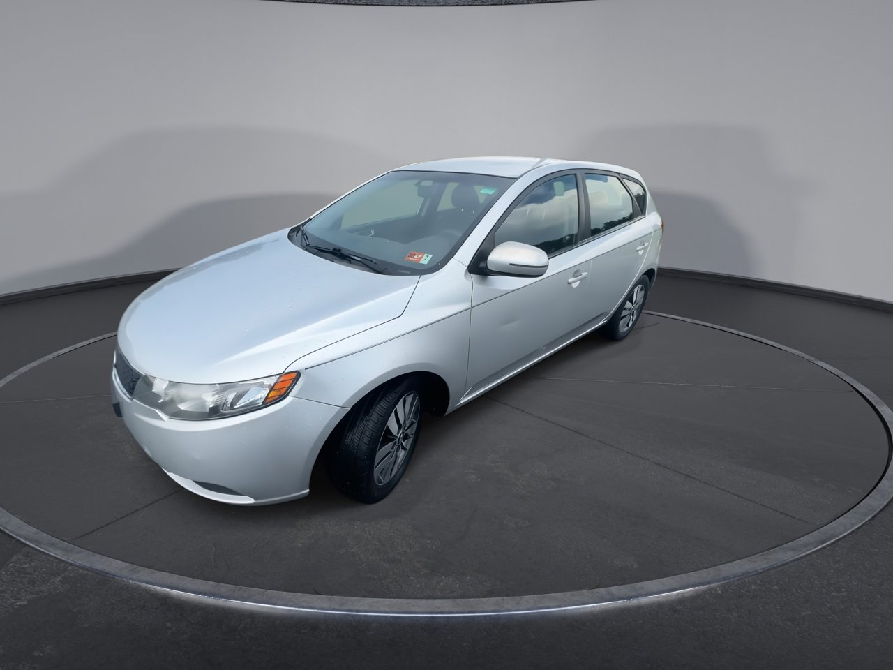 2013 Kia Forte 5-Door EX photo 4