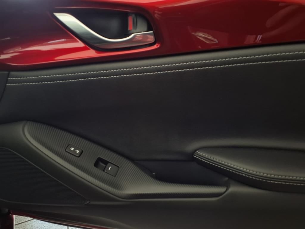 2025 Mazda MX-5 Miata Miata Grand Touring photo 13