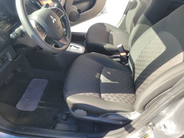 2021 Mitsubishi Mirage ES photo 9