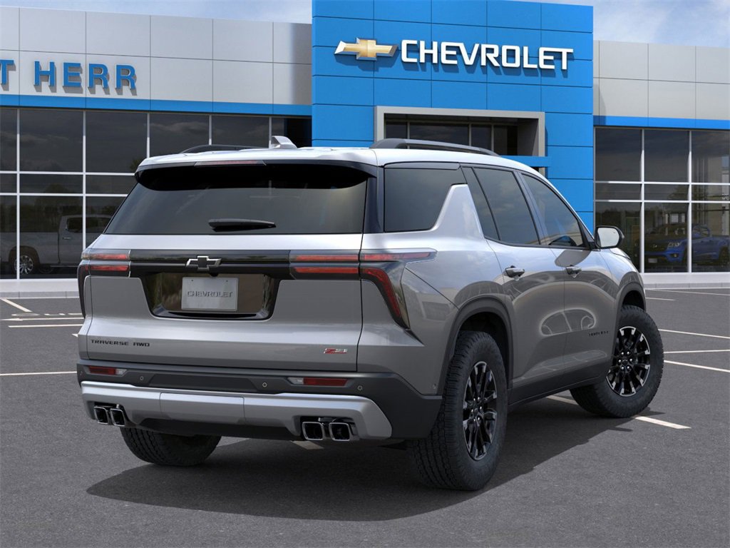 2026 Chevrolet Traverse Z71 photo 3